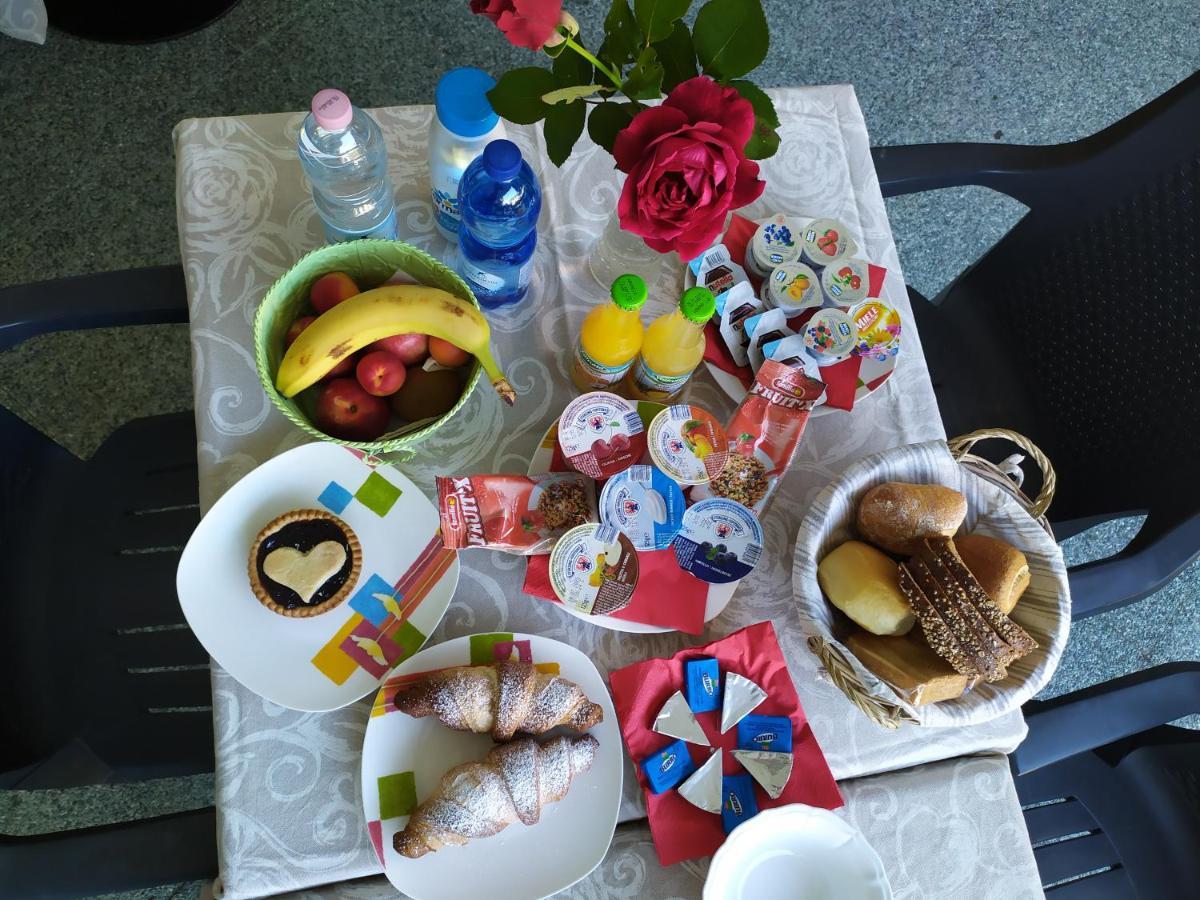 دومودوسولا Bed & Breakfast Tiffany المظهر الخارجي الصورة