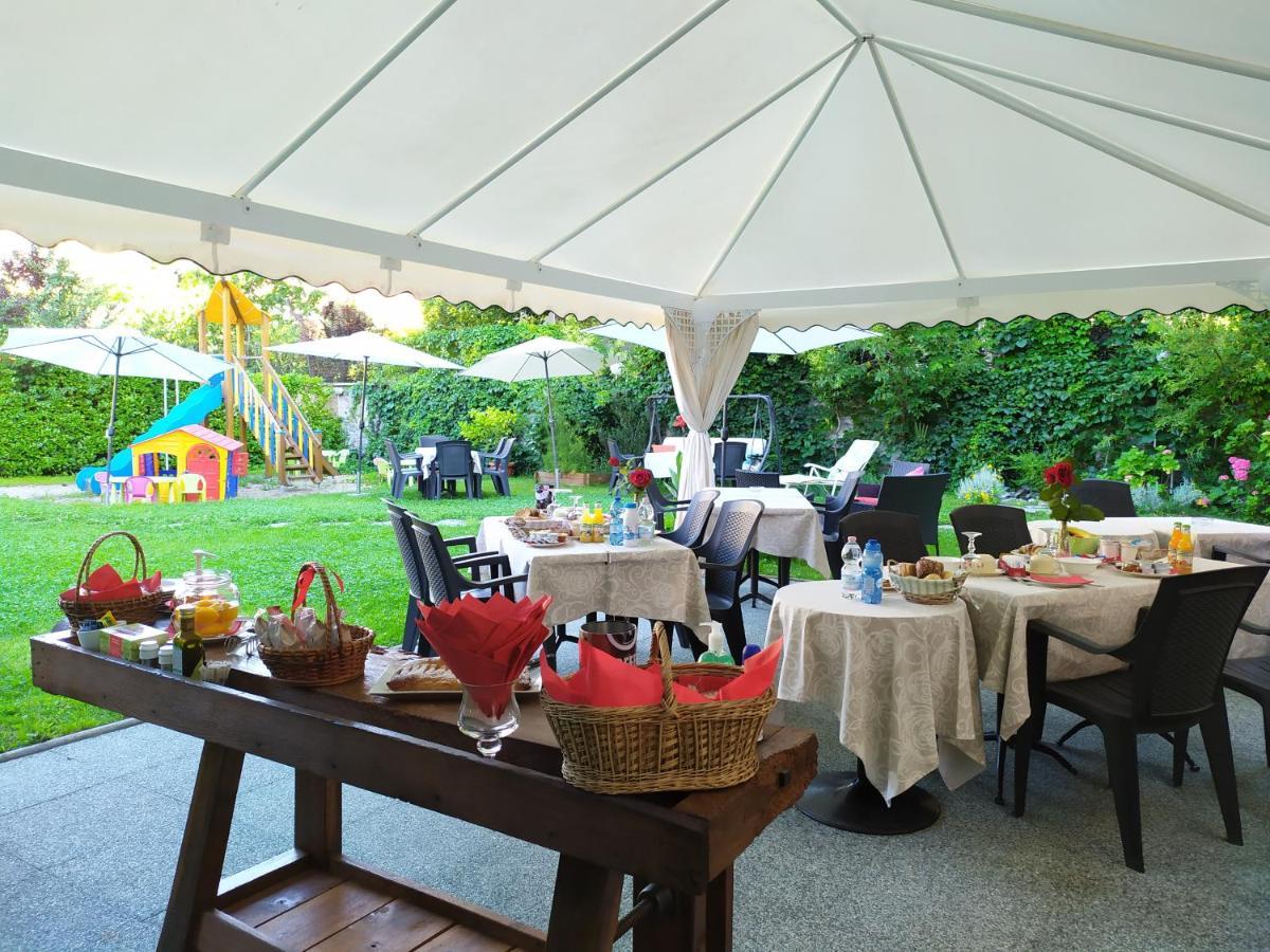 دومودوسولا Bed & Breakfast Tiffany المظهر الخارجي الصورة