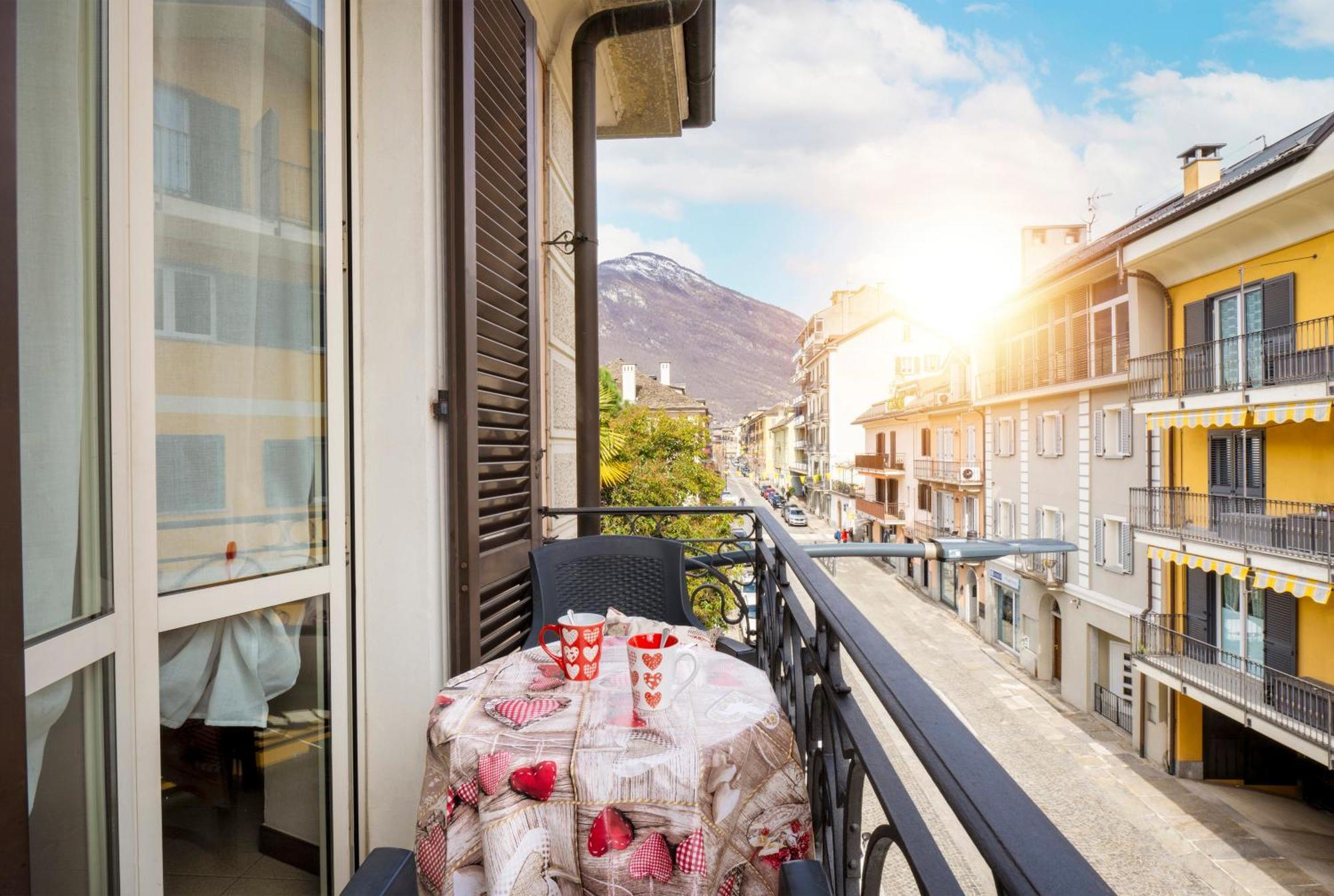 دومودوسولا Bed & Breakfast Tiffany المظهر الخارجي الصورة